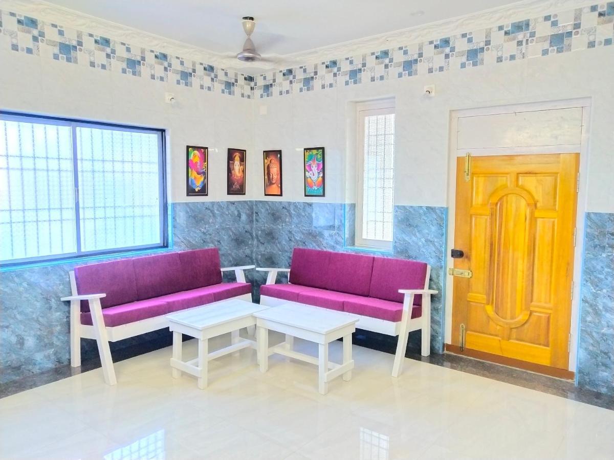 Villa Blossom, Near Serenity Beach 퐁디셰리 외부 사진