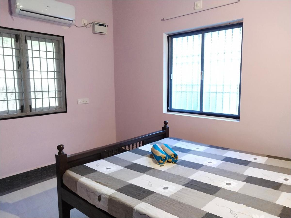Villa Blossom, Near Serenity Beach 퐁디셰리 외부 사진